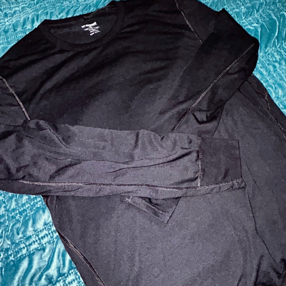 Brooks Men's Charcoal Long Sleeve base layer